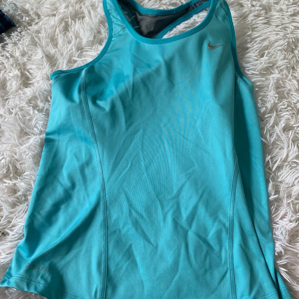 nike tank